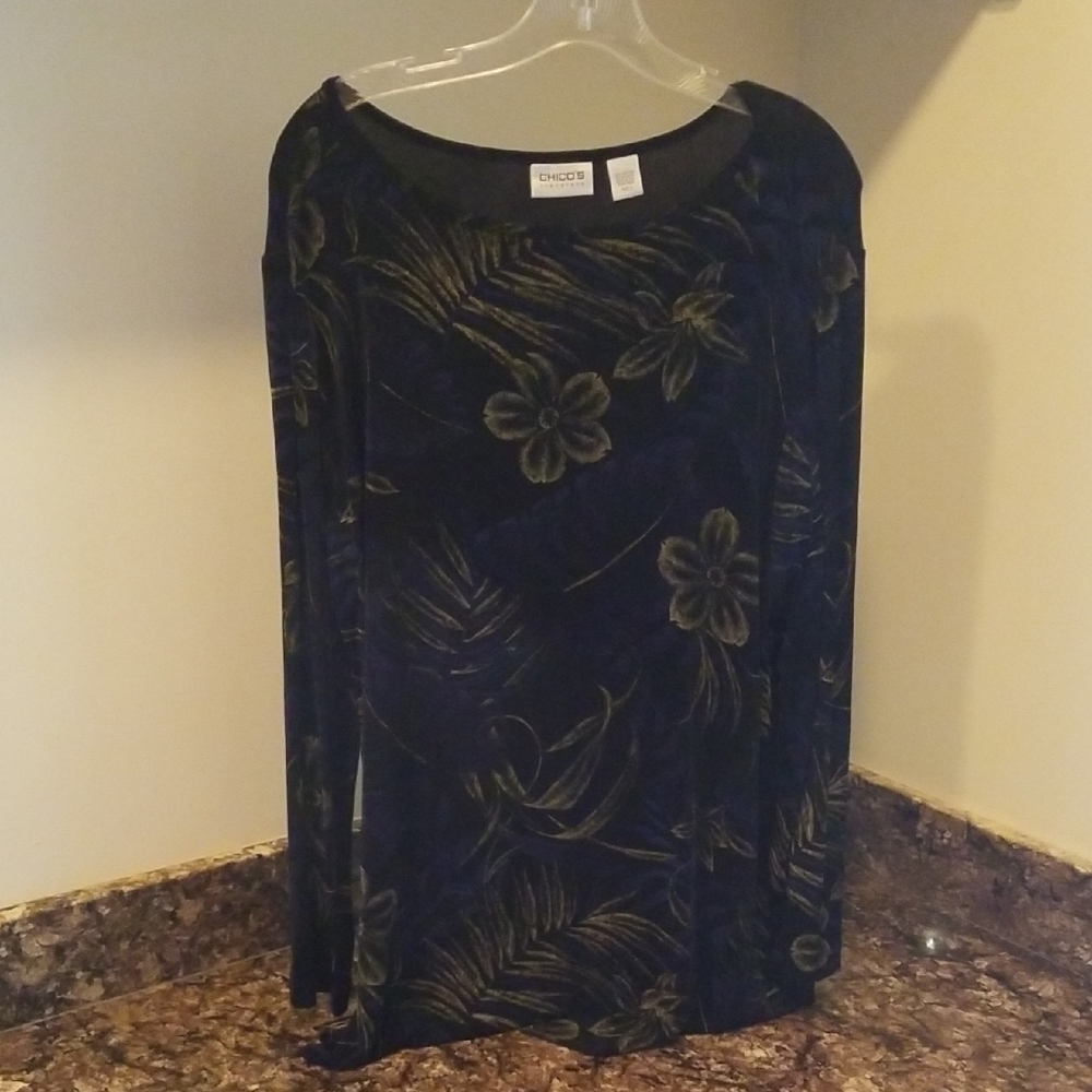 Chico's Black Drapy Floral Women's Top